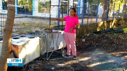 Família tenta recomeçar após incêndio em Palmas