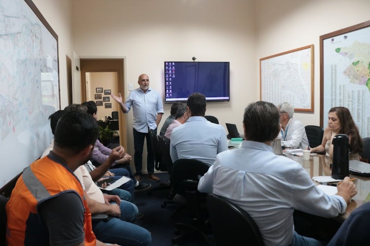 Grupo técnico acompanha obras da 2ª fase do VLT em Santos para garantir entrega no prazo
