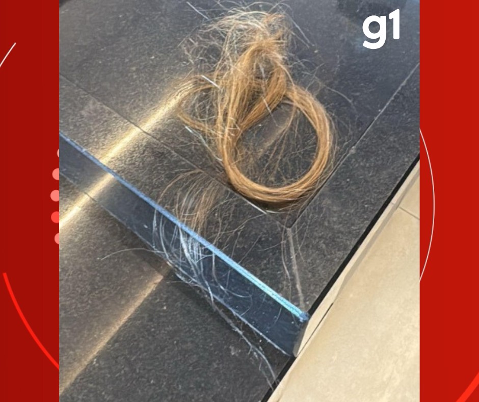 Daline ainda arrancou tufos de cabelo das vítimas com as mãos — Foto: Reprodução