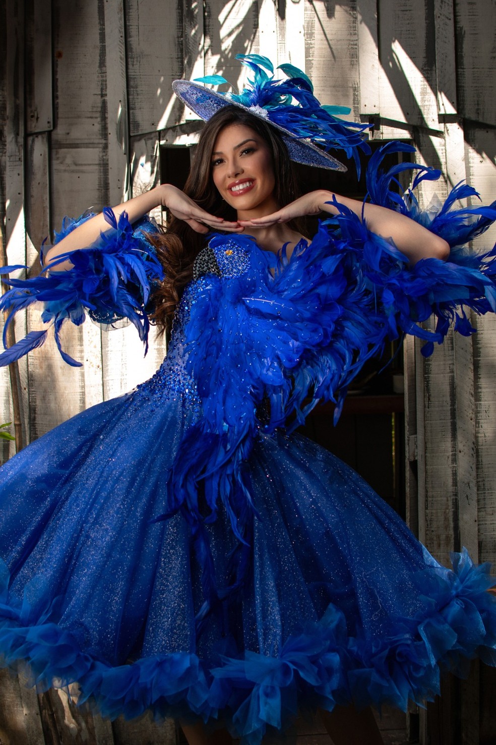 A roupa apresentada na etapa “Dança das Nações" é inspirada na 'Sinhazinha da Fazenda', item do Festival de Parintins. — Foto: Foto: Mauro Jorge