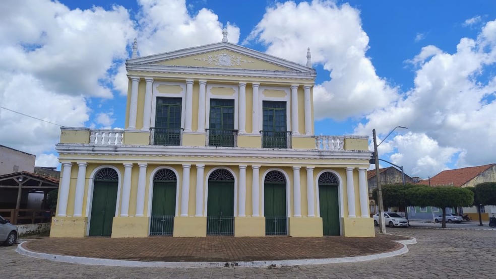 Primeiro teatro do Ceará: o Teatro das Ribeiras, criado em 1860, em Icó. — Foto: Claudiana Mourato/TVM Cariri
