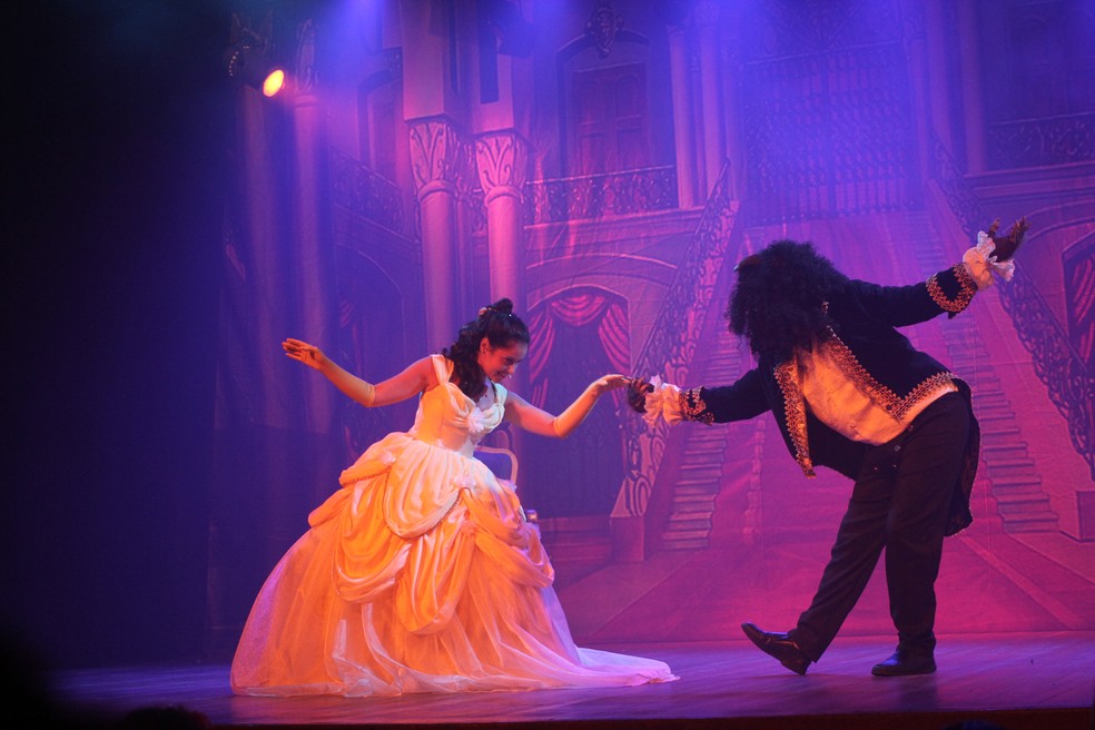 Espetáculo musical A Bela e a Fera — Foto: Divulgação