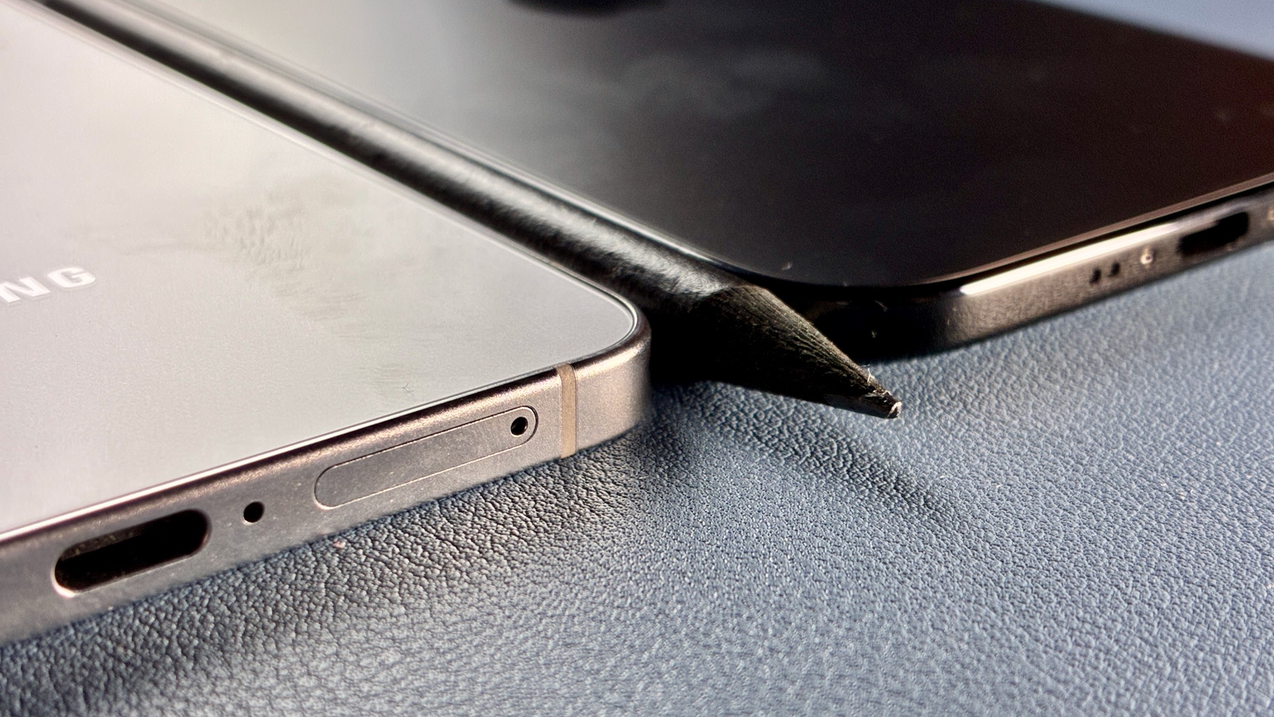 Mais finos que um lápis: g1 testa o iPhone Air e o Galaxy S25 Edge