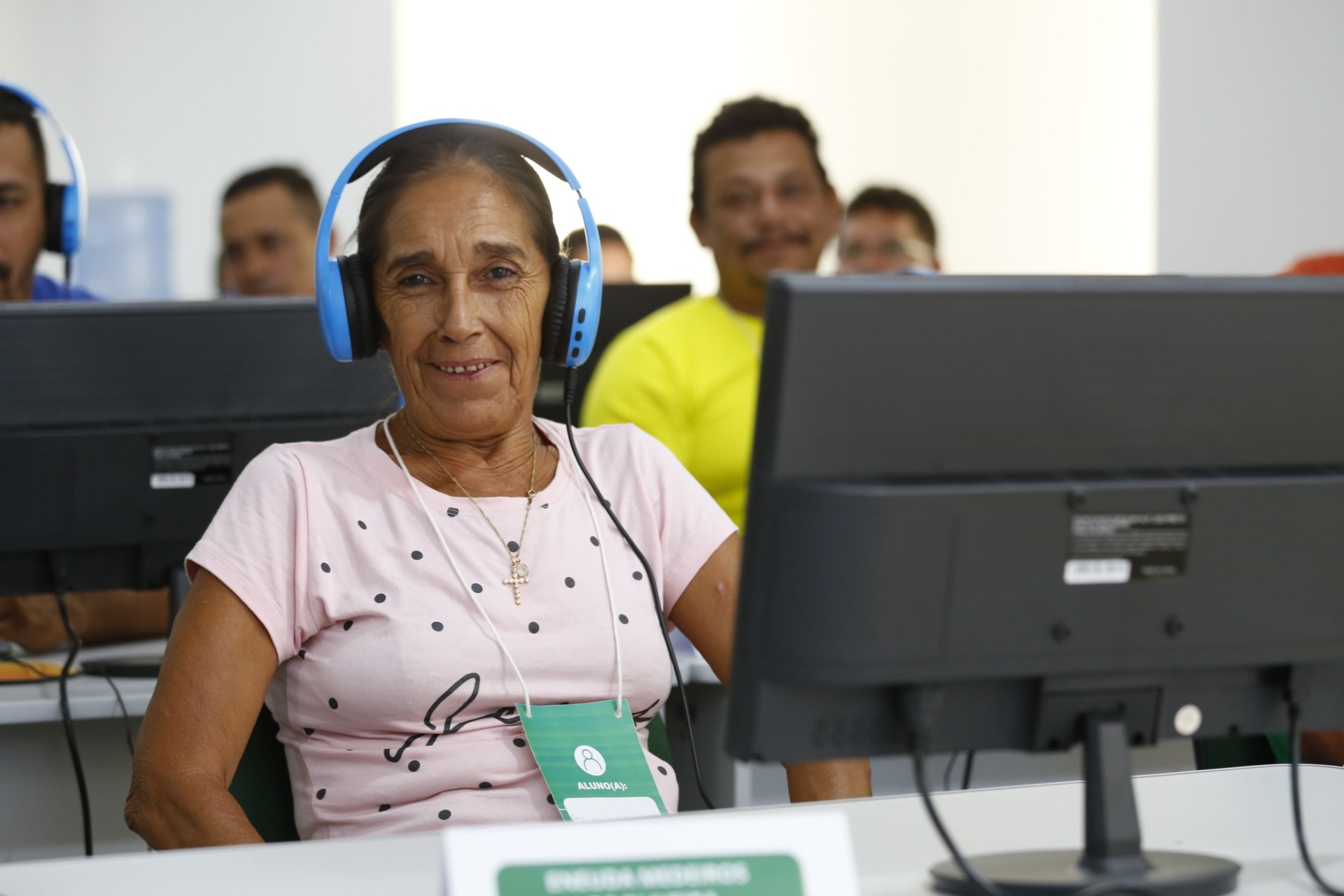 Cearenses não alfabetizados poderão fazer capacitação para tirar CNH, anuncia governo