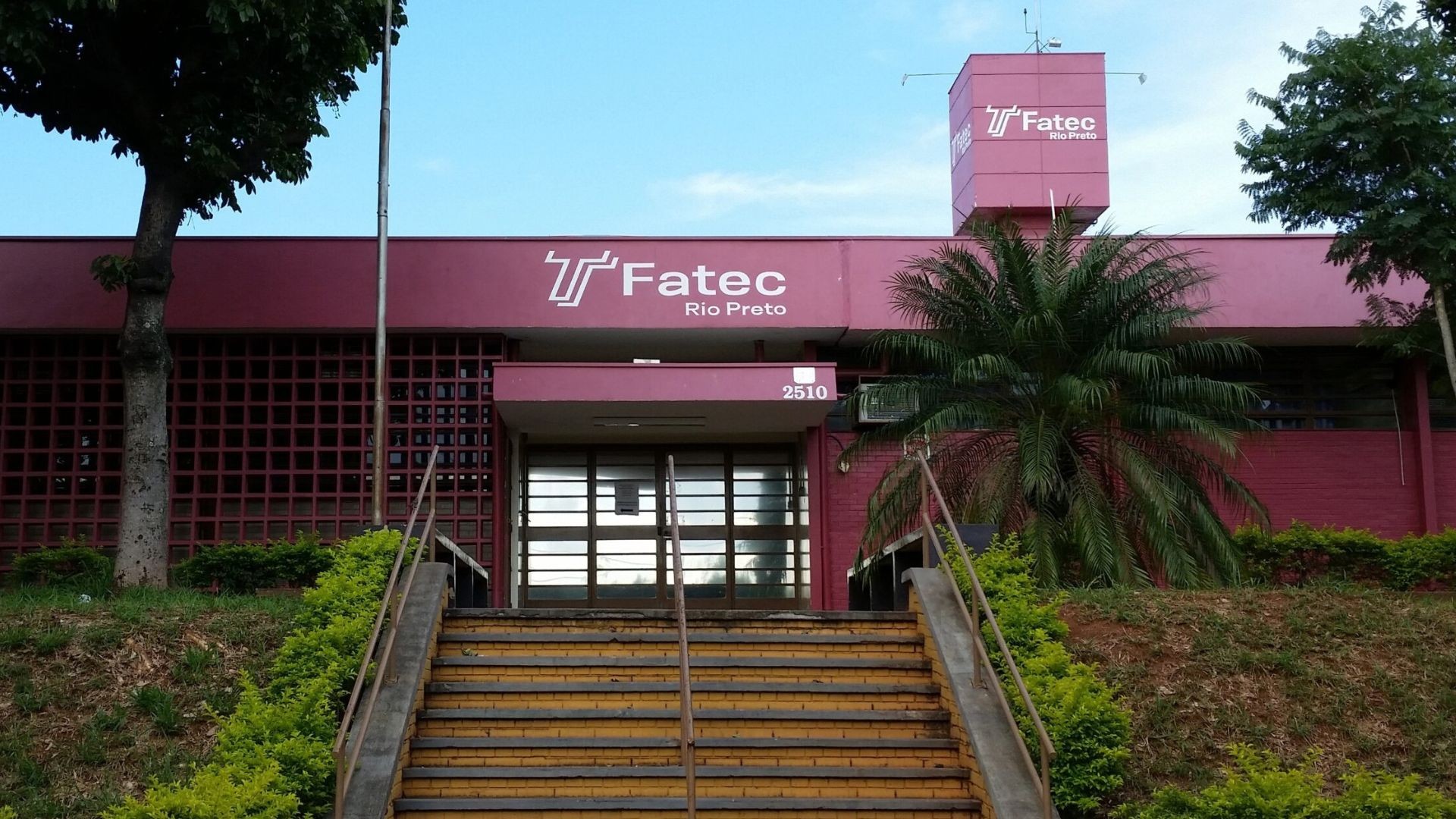 Fatecs abrem inscrições para o vestibular do 1º semestre de 2027; veja prazos e unidades na região