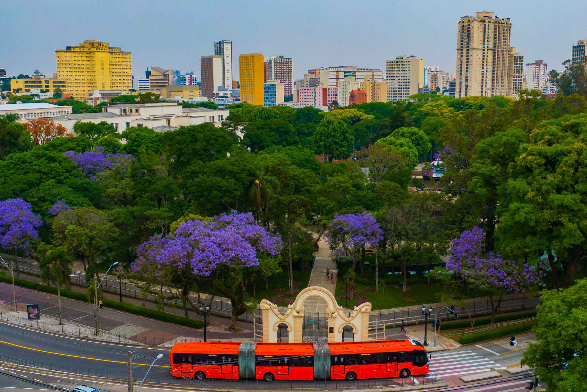 Quantos parques de Curitiba você consegue reconhecer? Jogue o quiz e descubra