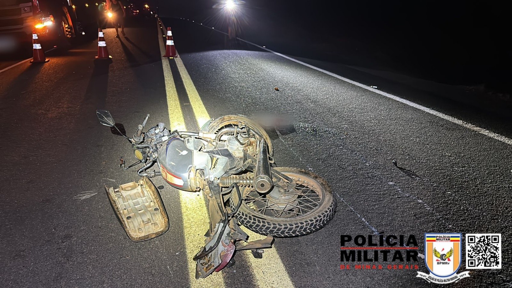 Motociclista morre após bater em vaca que atravessava a MGC-491, em Guaranésia, MG