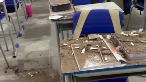Parte de teto de escola cai e atinge aluna em Guarabira, na PB 