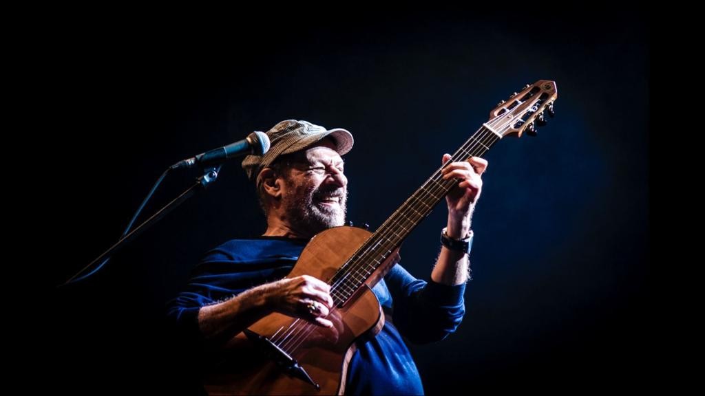João Bosco faz show gratuito em Santos nesta quinta-feira