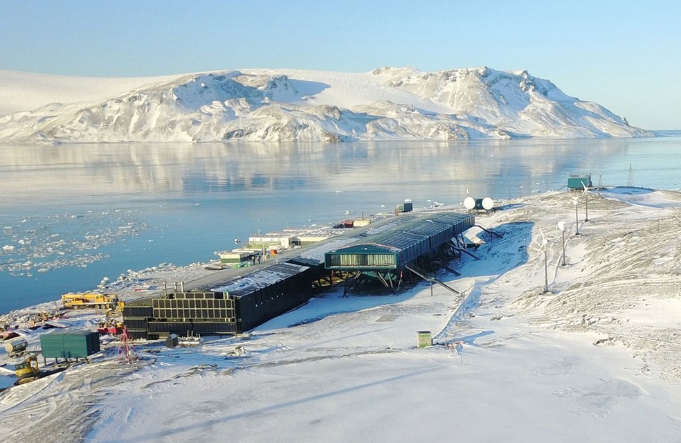 Base de pesquisas na Antártica, em imagem de arquivo — Foto: Divulgação
