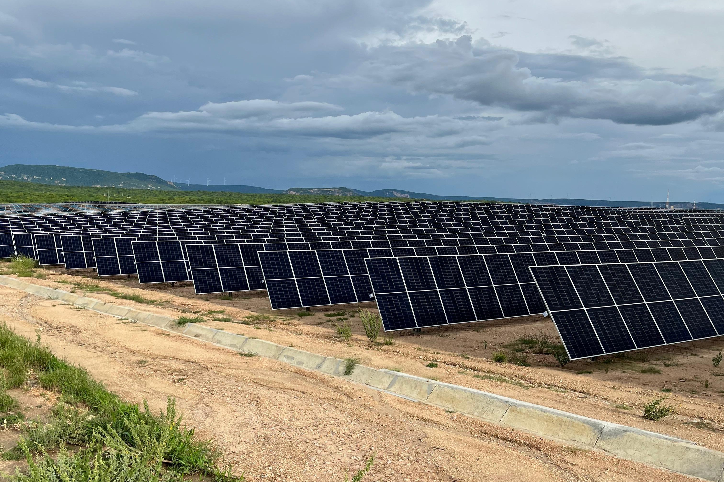 TCE aponta risco de prejuízo de até R$ 603,9 milhões em contratos de energia solar em municípios do RN