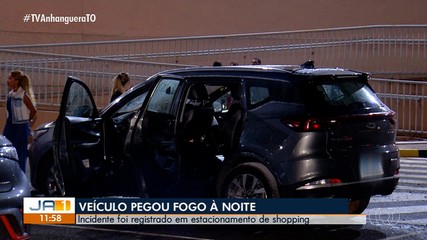 Carro pega fogo em shopping de Palmas
