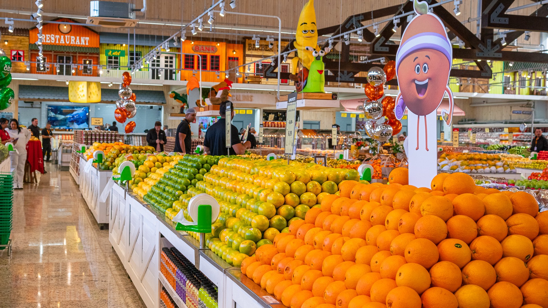 São Carlos recebe primeira unidade do Oba Hortifruti