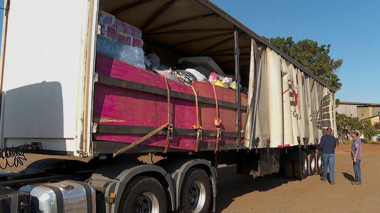 Aviões e carretas partem lotados de doações da região de Ribeirão Preto para o Rio Grande do Sul