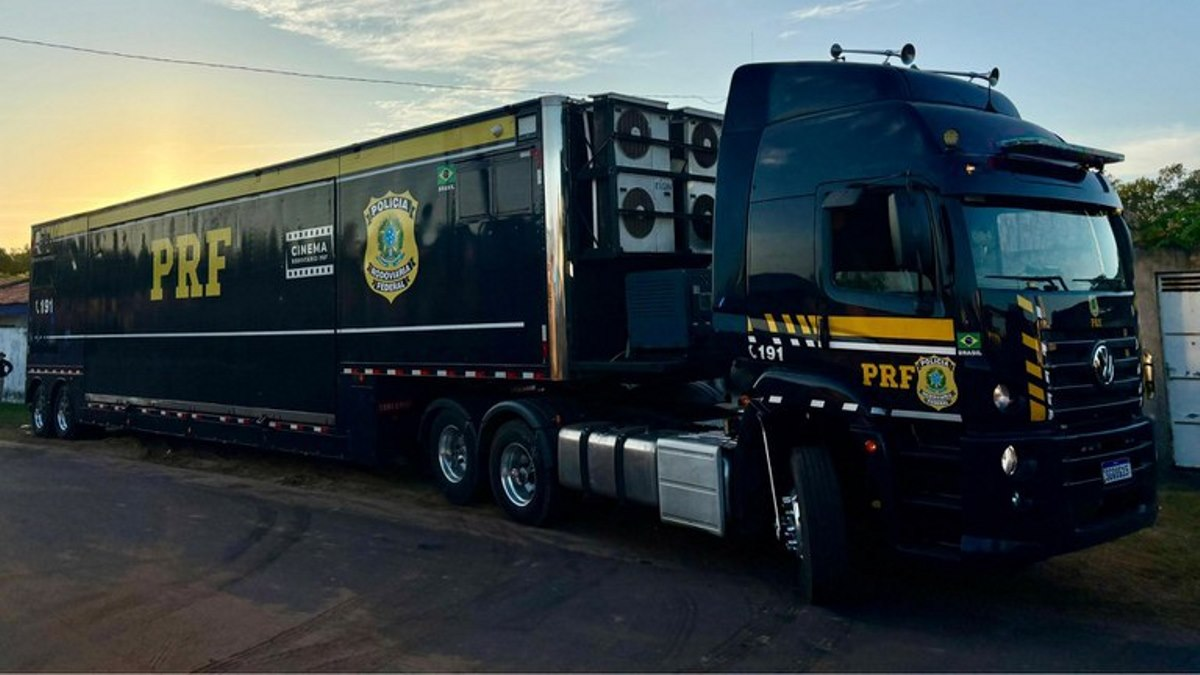 Carreta Cinema Rodoviário da PRF chega a São Luís com programação gratuita de educação no trânsito