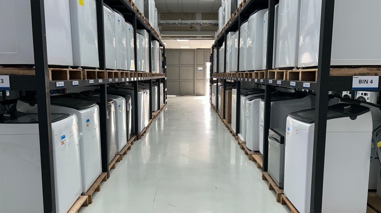 Após fechar fábrica na Argentina, Whirlpool anuncia 200 vagas de emprego em unidade brasileira