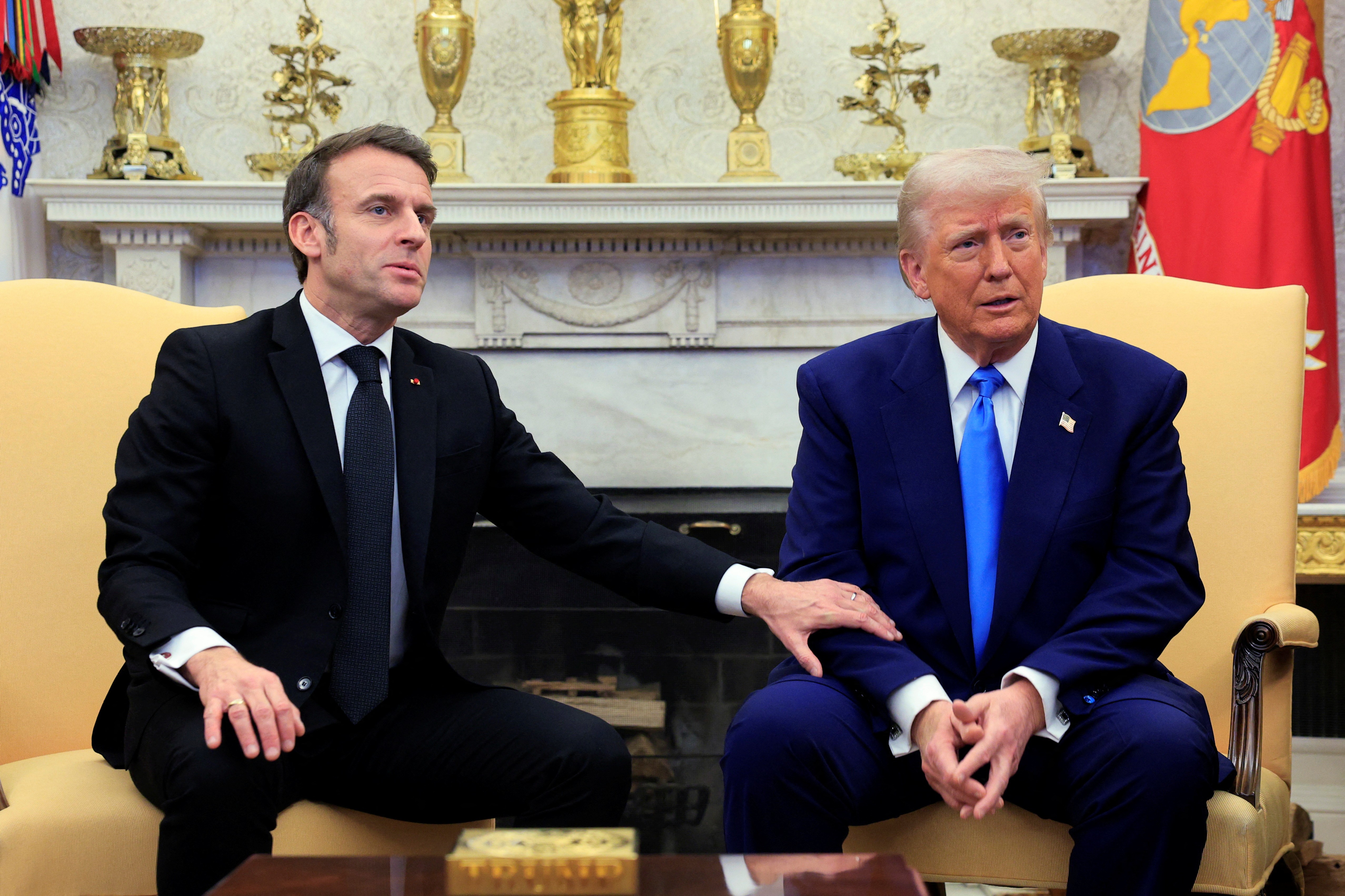 Durante encontro na Casa Branca, Macron corrige Trump sobre dinheiro enviado para a Ucrânia