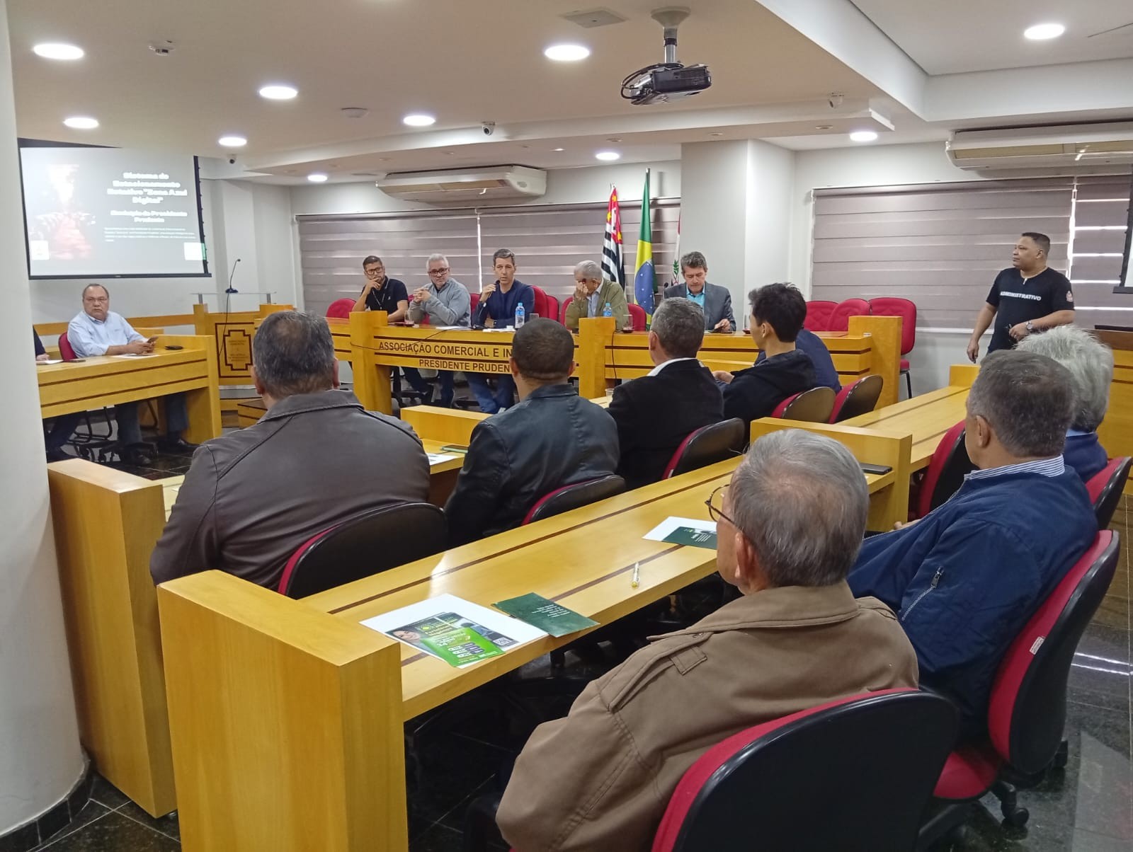 Licitação vai contratar sistema informatizado de Zona Azul em Presidente Prudente