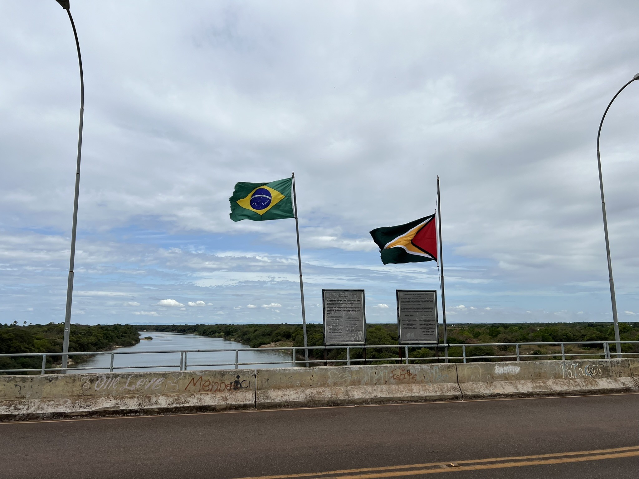 Empresários de Roraima solicitam ao governo federal que a fronteira com a Guiana feche mais tarde 