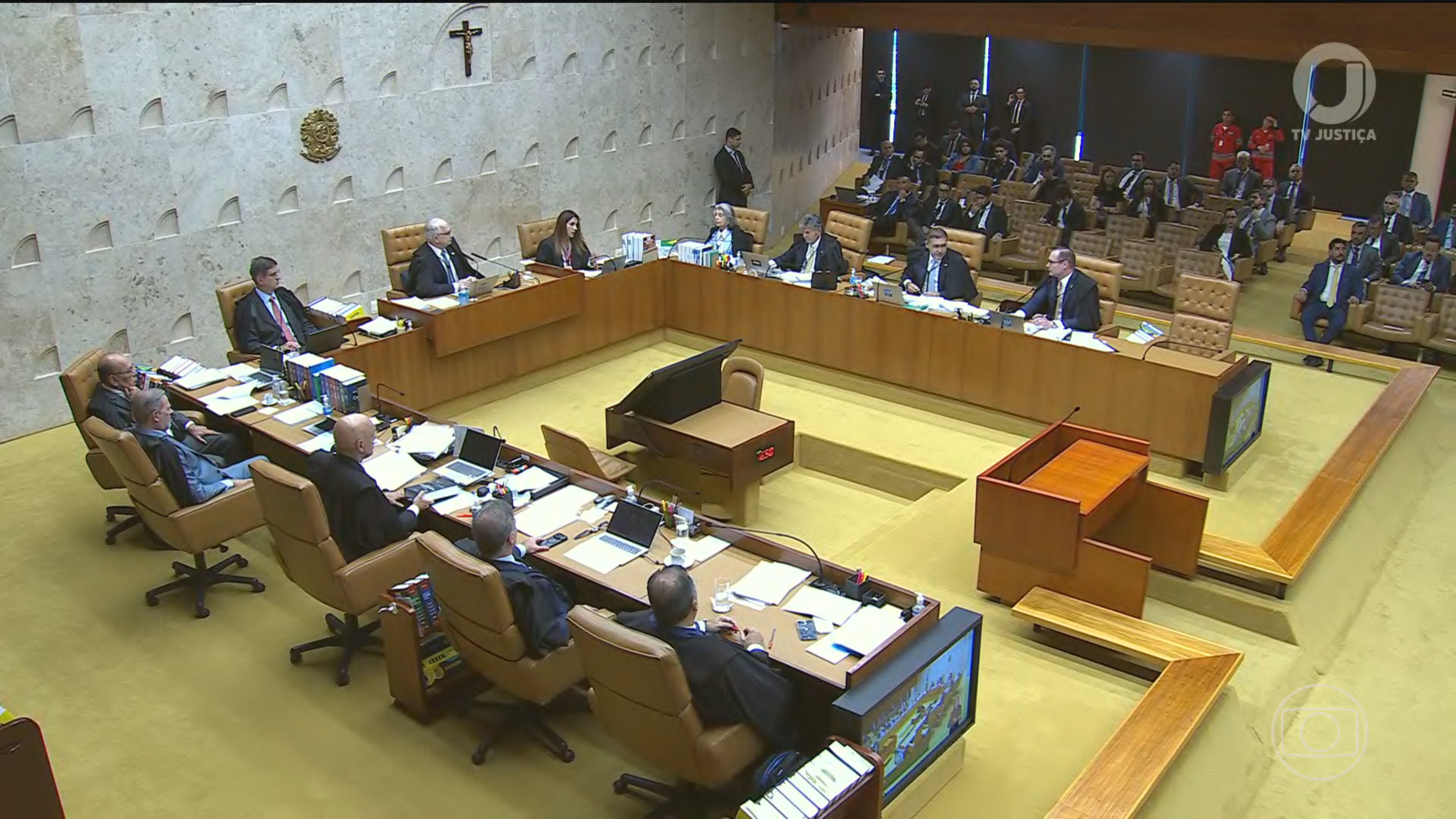 Por 8 votos a 2, Supremo decide que cabe ao Congresso prorrogar ou não a CPMI do INSS