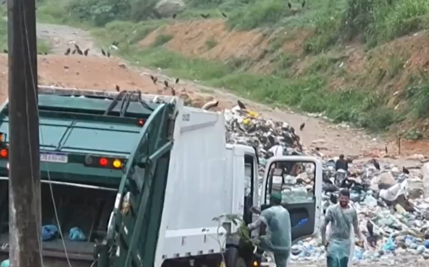 Em Teresópolis, serviço de transbordo de lixo até aterro sanitário licenciado em MG é interrompido