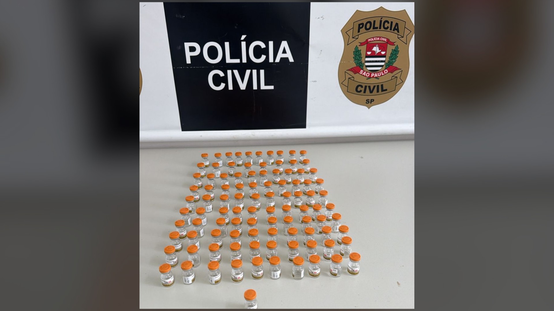 Polícia prende dupla por contrabando com mais de 100 frascos de remédio para emagrecer em Jundiaí