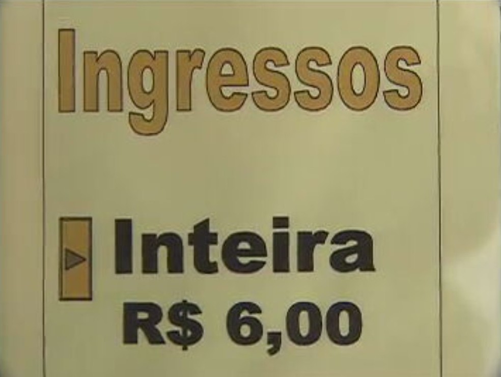 Valor do ingresso de cinema no Cine Bijou, primeira sala de cinema da cidade de São Paulo — Foto: Acerto/TV Globo