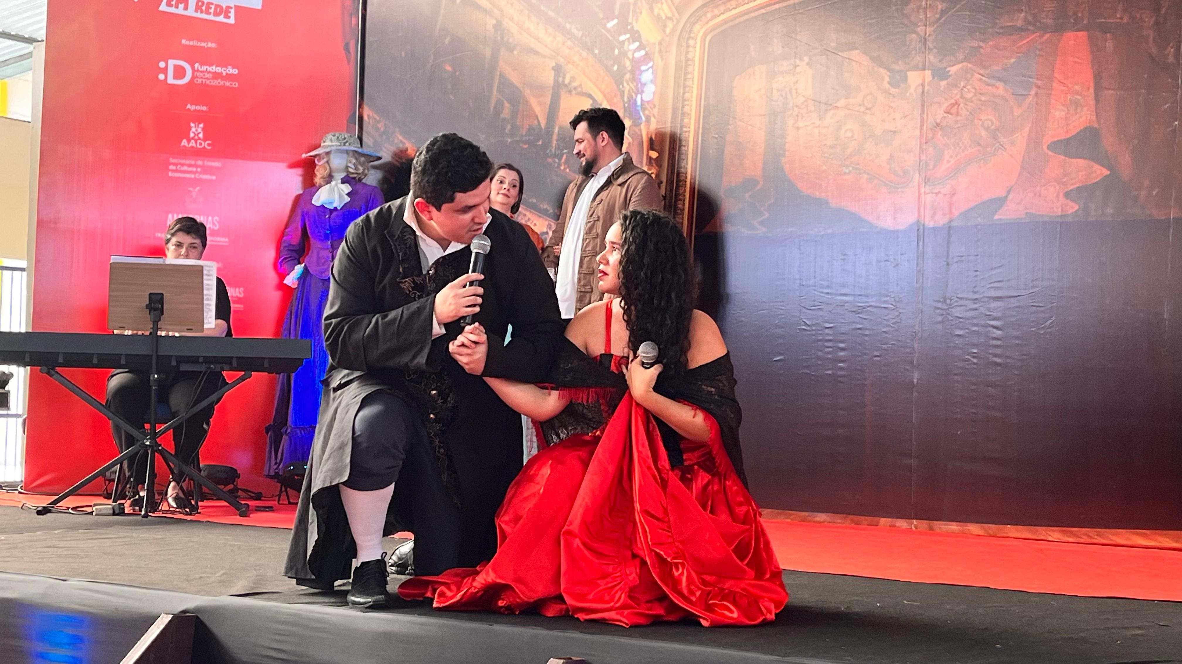 Projeto leva ópera a alunos da rede pública em Manaus