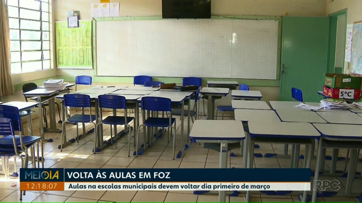 Aulas nas escolas municipais de Foz do Iguaçu devem voltar no dia 1º de ...