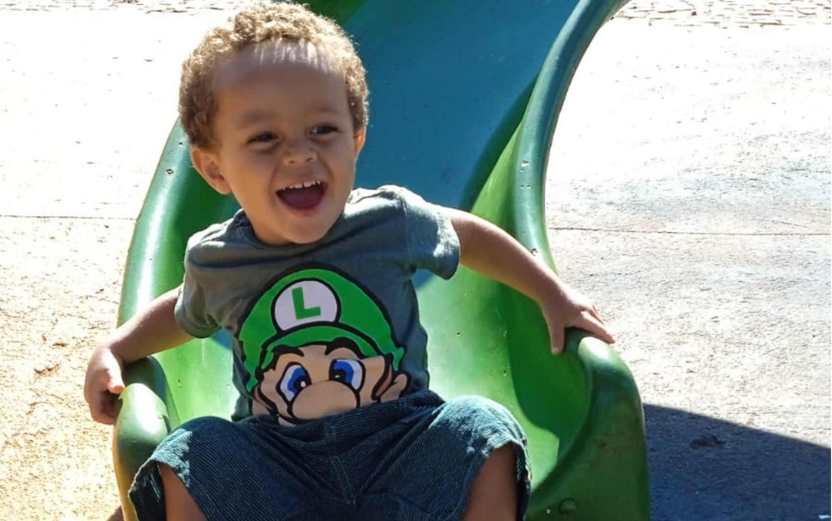 Menino morre após erro médico ao retirar grão de milho do nariz