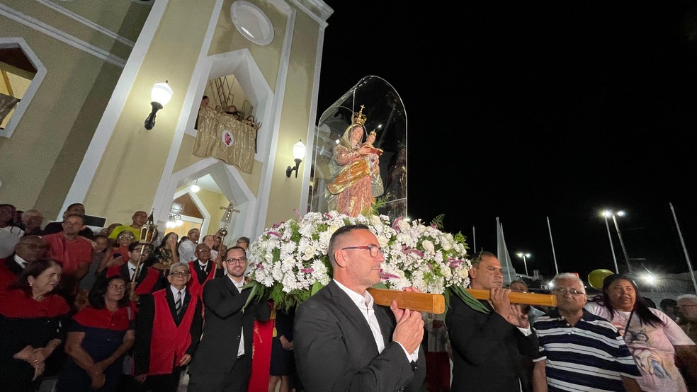 Festa de Sant'Ana de Currais Novos é lançada em dia de reencontro com imagem restaurada após 20 anos — Foto: César Lima