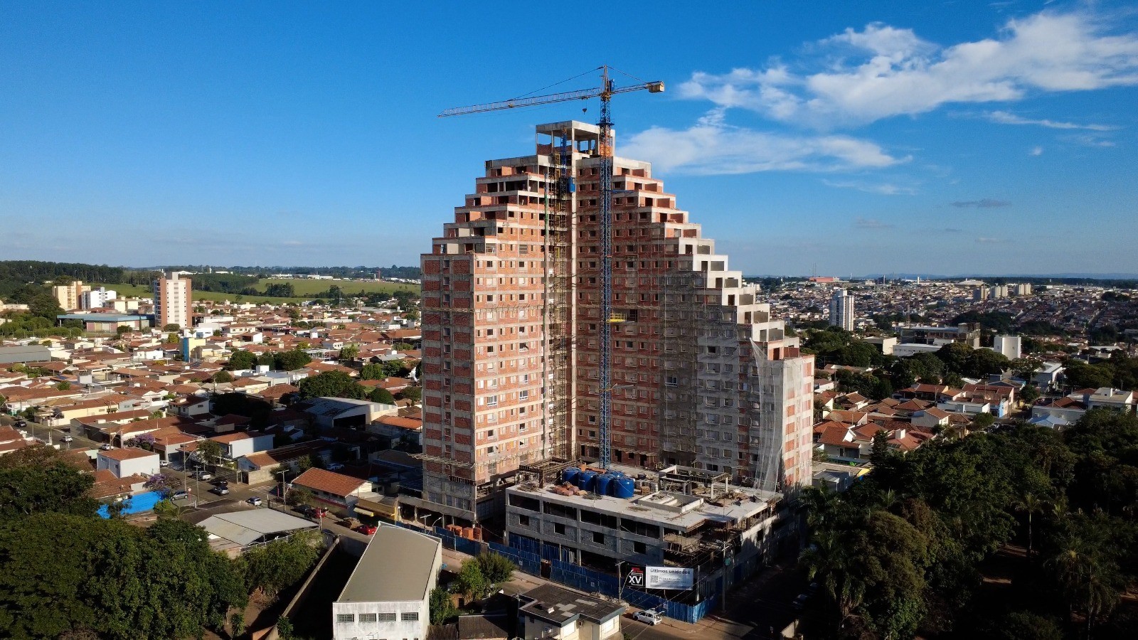 Construtora da região completa 35 anos com a Caixa e cresce 110%