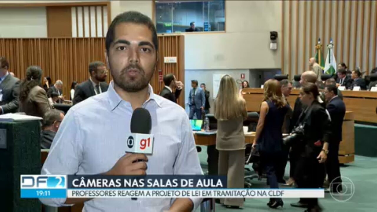 Câmara do DF discute instalação obrigatória de câmeras em salas de aula da rede pública; professores protestam