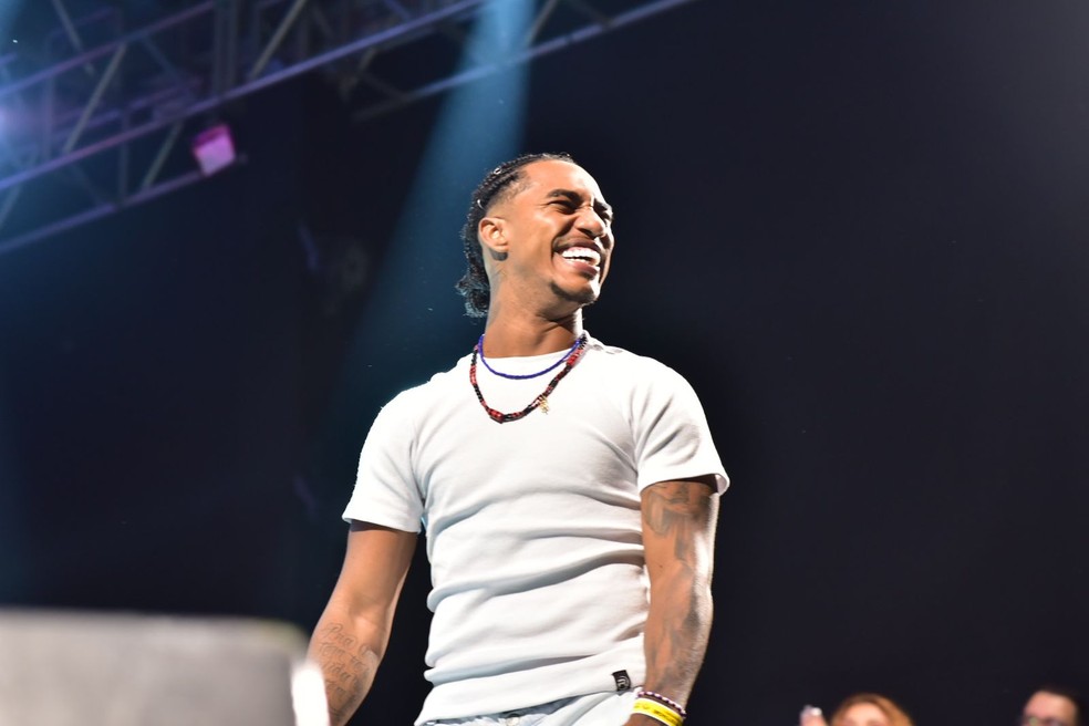 O Kanalha levanta multidão no Festival de Inverno Bahia 2024 — Foto: Ramon Rocha