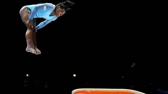 Simone Biles volta a competir e dá nome ao salto mais difícil da ginástica - Foto: (Matthias Hangst/Getty Images)