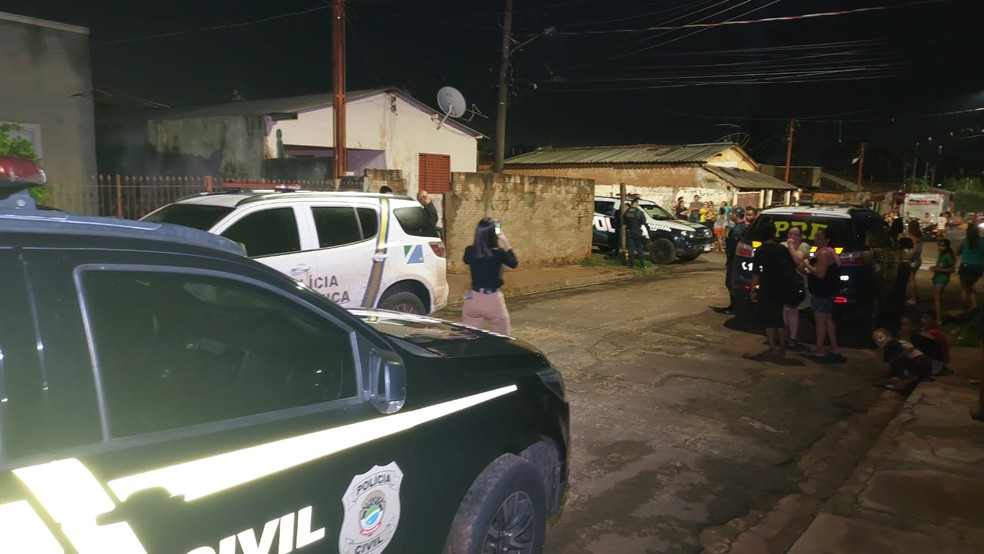 Polícia foi acionada para atender a ocorrência. — Foto: José Aparecido/TV Morena