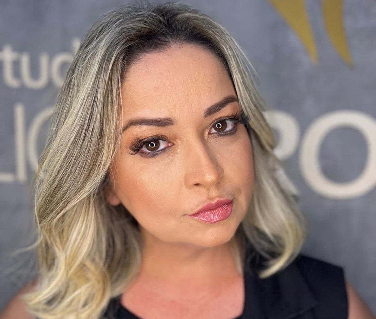 Influenciadora digital do RN morre após complicação em procedimento estético 