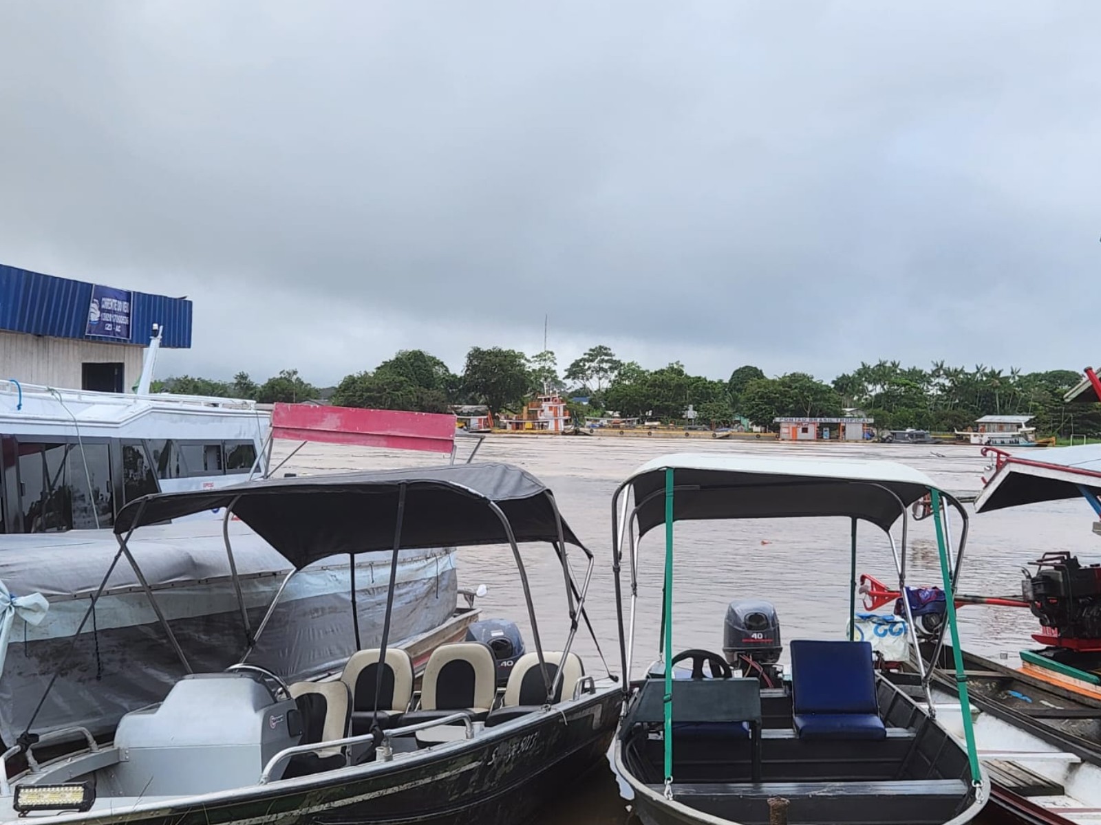 Rio Juruá transborda pela 4ª vez em três meses e atinge oito bairros no interior do Acre