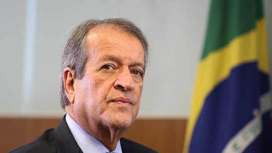 Antes de visitar Bolsonaro, Valdemar diz que não gostou de carta em que Flávio se diz 'líder do Brasil'