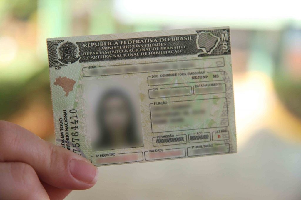 Sancionada lei que garante CNH Social para mulheres vítimas de violência doméstica no Acre