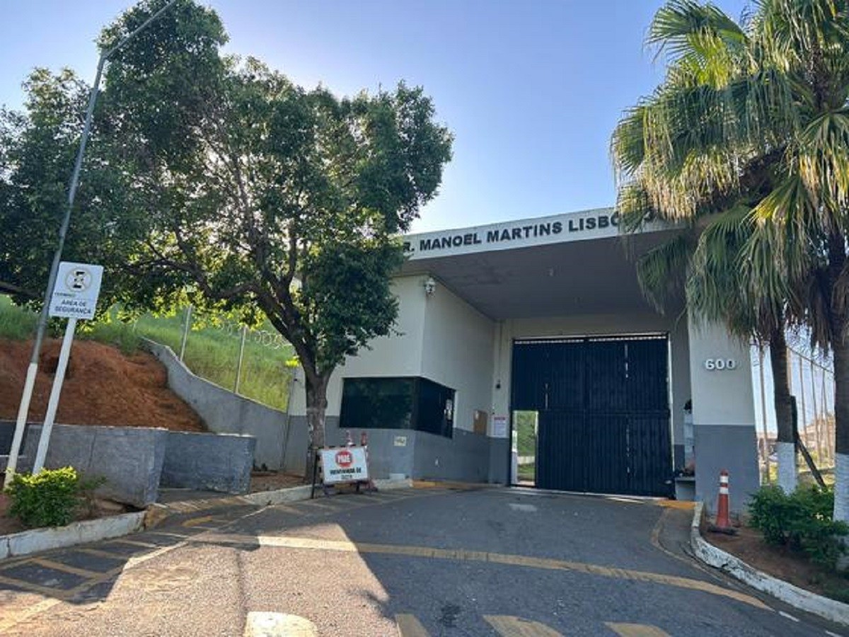 Preso que matou colega de cela após homofobia esquarteja comparsa de crime em MG