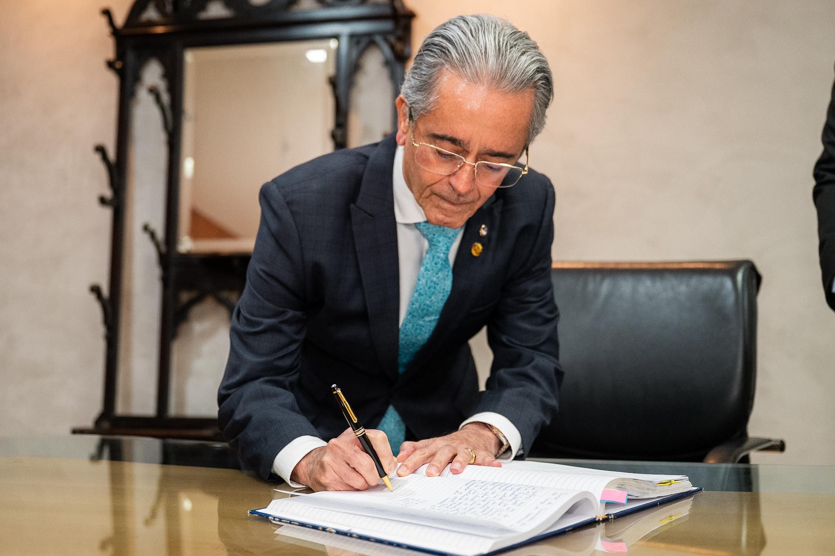 Presidente do Tribunal de Justiça assume interinamente o governo de Alagoas