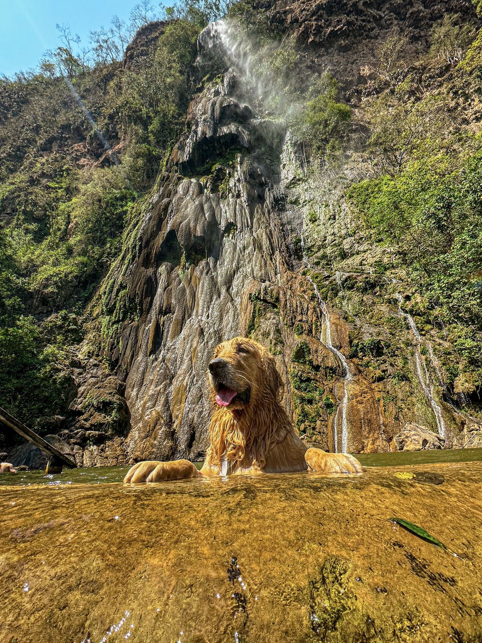Alfredo na cachoeira Boca da Onça — Foto: Arquivo pessoal