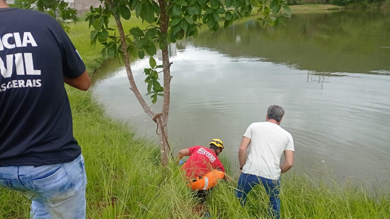Corpo de homem é encontrado na Lagoa do Bariri, em Pará de Minas 