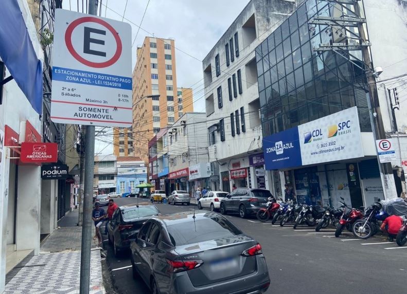 Procon notifica Zona Azul por danos em carro de usuário deixado em vaga de estacionamento rotativo em Manaus