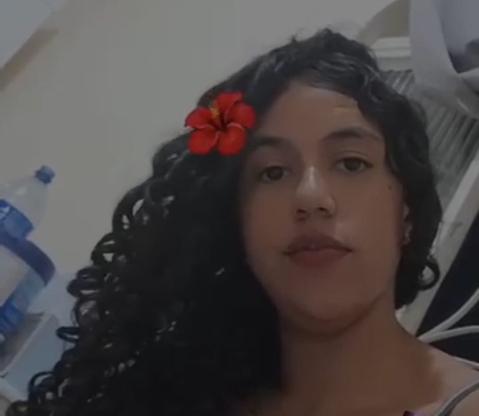 Gabrielle Cristine morreu três dias depois de fazer o bronzeamento artificial — Foto: Redes Sociais