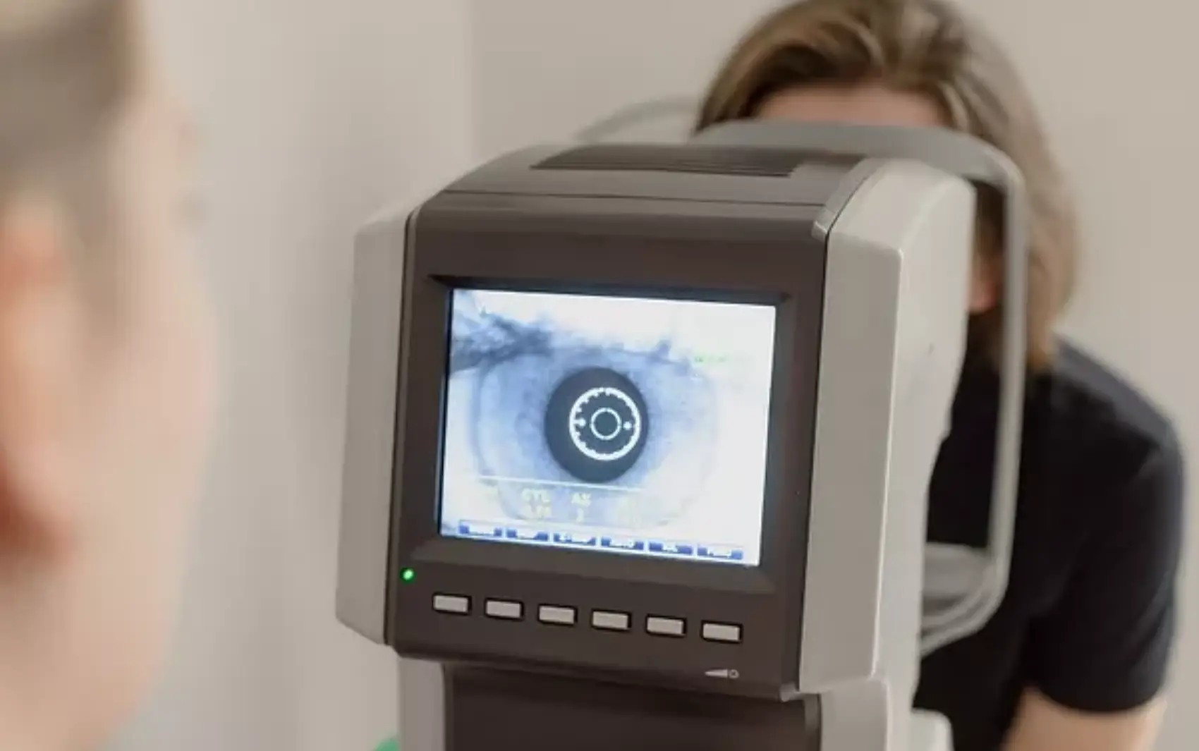 Justiça mantém decisão que autoriza atuação de optometrista com formação superior no Sul de Minas