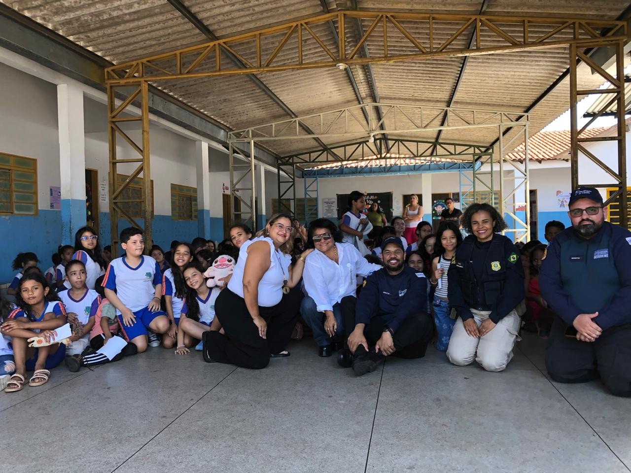Projeto da Centro América FM  conscientiza mais de 200 alunos sobre trânsito seguro
