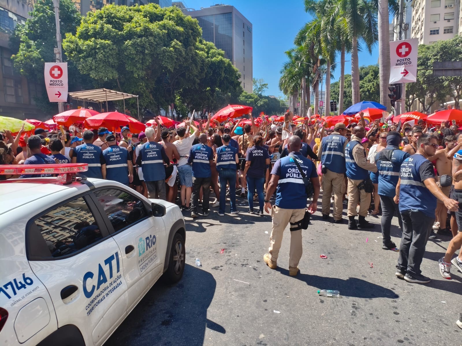 Seop apreende mais de 2 mil garrafas de vidro no segundo fim de semana de blocos oficiais