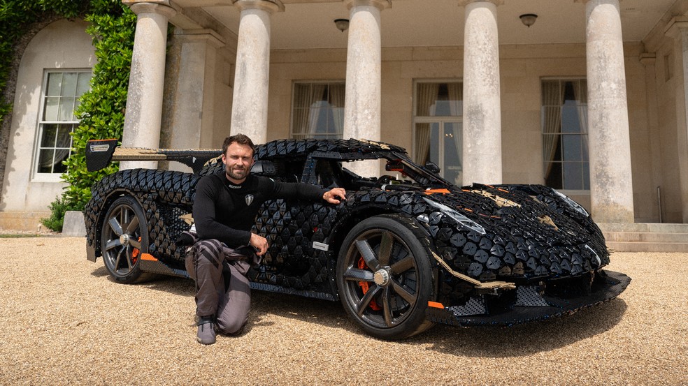 Koenigsegg Sadair’s Spear feito de Lego na escala 1:1 bate recorde de velocidade — Foto: divulgação / Lego